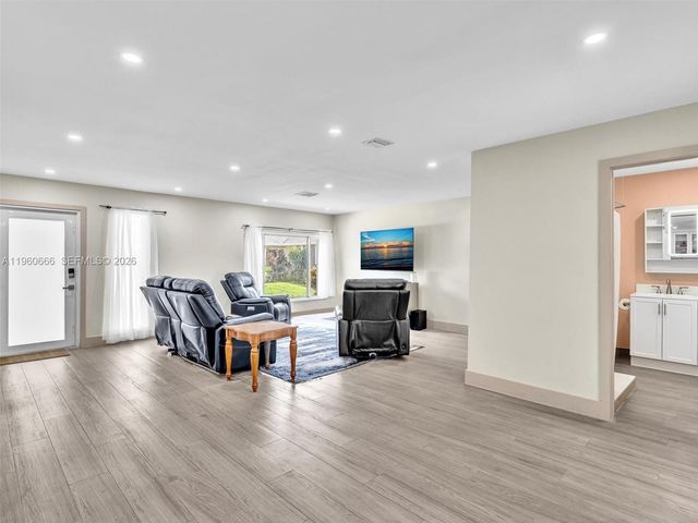 9960 NW 23rd St Room Rental, Coral Springs, FL 33065