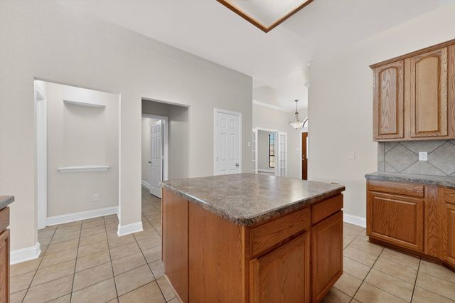 401 Champions Court, Crandall, TX 75114