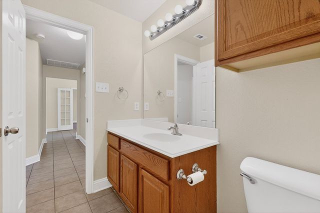 401 Champions Court, Crandall, TX 75114