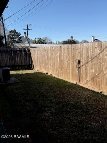 154 La Rue Vil, Lafayette, LA 70508