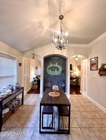 154 La Rue Vil, Lafayette, LA 70508