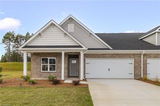 201 Creekside Terrace, Clemmons, NC 27012