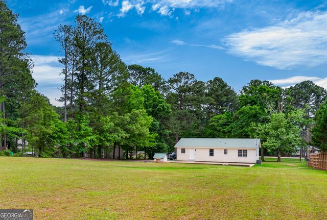 660 Bartley Road, Lagrange, GA 30241