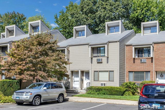 168 Belltown Road 46, Stamford, CT 06905