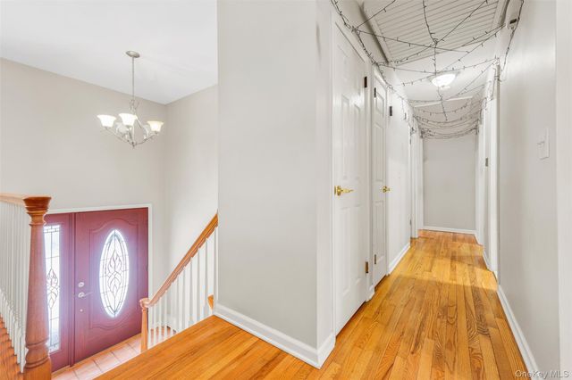 27 Rinne Road, Nanuet, NY 10954