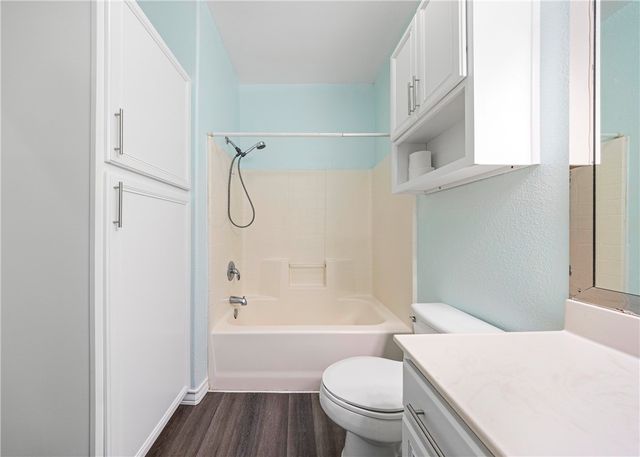 4033 Laguna Shores, Corpus Christi, TX 78418