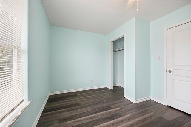 4033 Laguna Shores, Corpus Christi, TX 78418