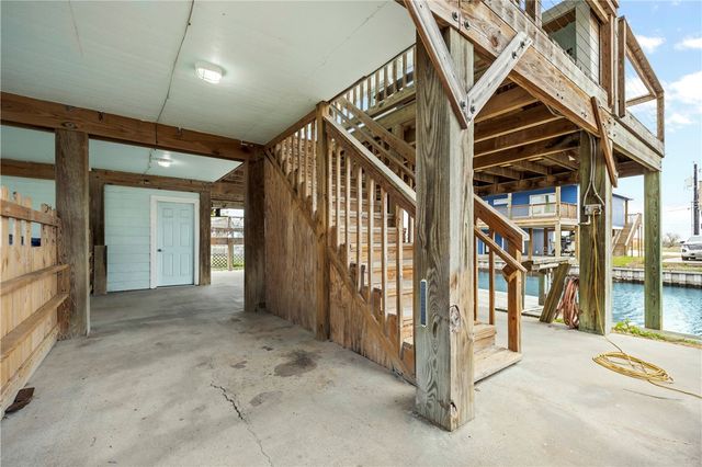 4033 Laguna Shores, Corpus Christi, TX 78418