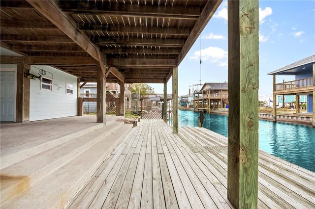 4033 Laguna Shores, Corpus Christi, TX 78418