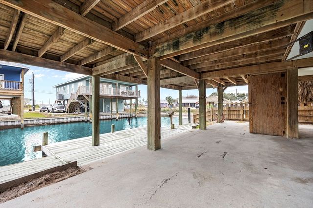 4033 Laguna Shores, Corpus Christi, TX 78418