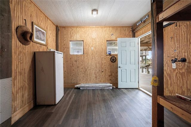 4033 Laguna Shores, Corpus Christi, TX 78418