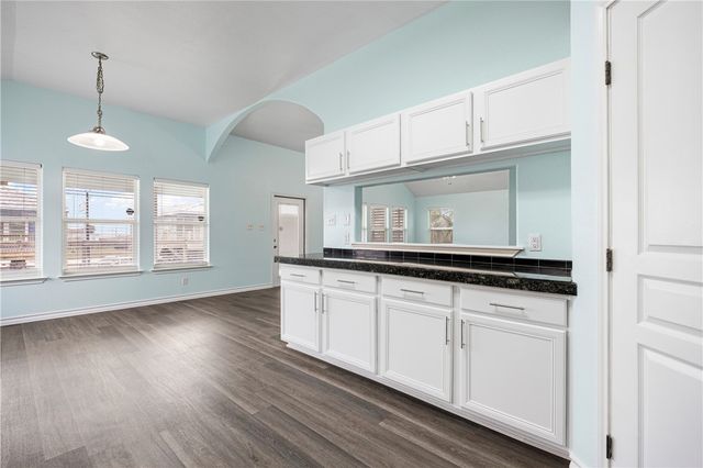 4033 Laguna Shores, Corpus Christi, TX 78418