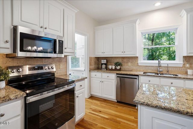 300 Parkgate Drive, Cary, NC 27519