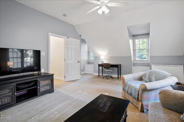 300 Parkgate Drive, Cary, NC 27519