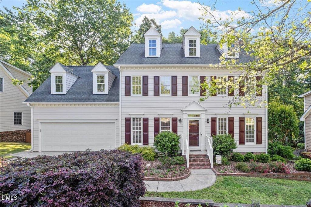 300 Parkgate Drive, Cary, NC 27519
