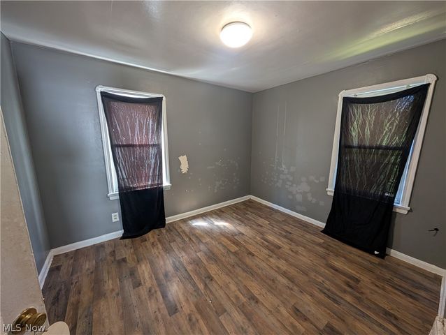 3880 E 154th Street, Cleveland, OH 44128