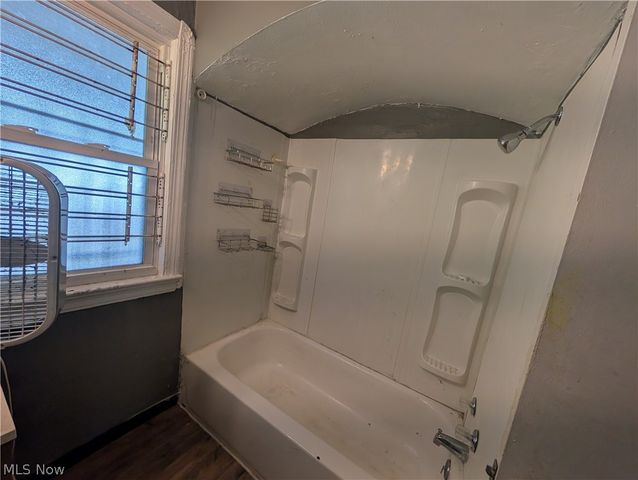 3880 E 154th Street, Cleveland, OH 44128