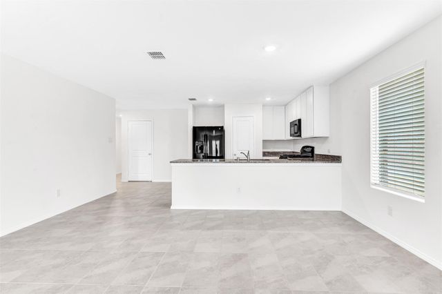 1409 Vattier Street, Little Elm, TX 75068