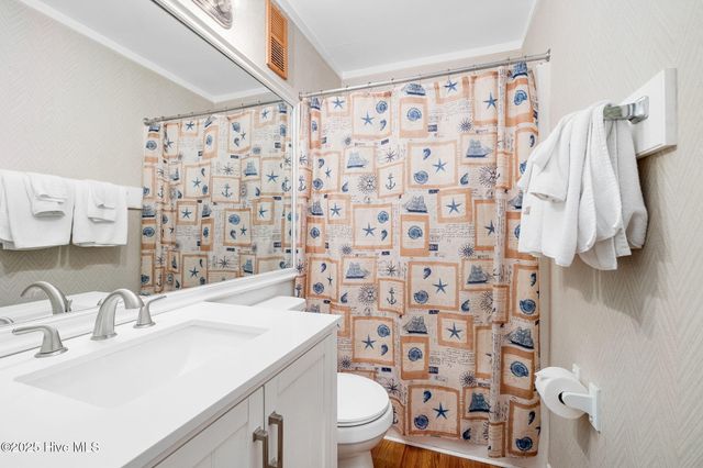 1904 E Fort Macon Road 236, Atlantic Beach, NC 28512