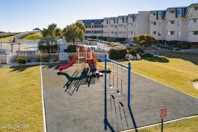 1904 E Fort Macon Road 236, Atlantic Beach, NC 28512