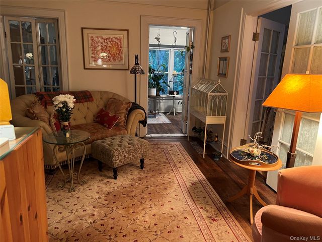 150-67 87 Avenue, Briarwood, NY 11432