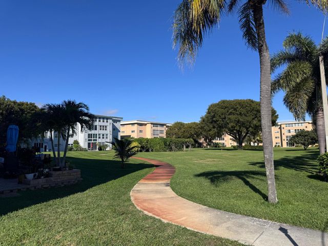 300 NE 26th Avenue 4030, Boynton Beach, FL 33435