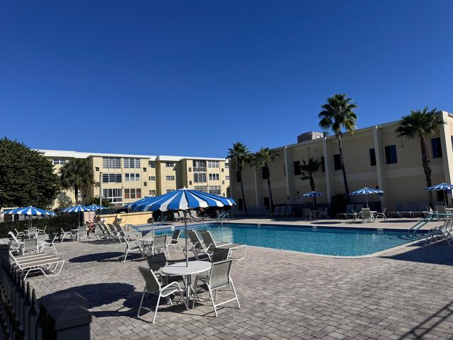 300 NE 26th Avenue 4030, Boynton Beach, FL 33435