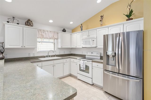 1762 MEADOWLARK AVENUE, The Villages, FL 32162