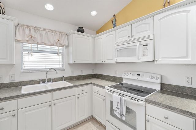 1762 MEADOWLARK AVENUE, The Villages, FL 32162