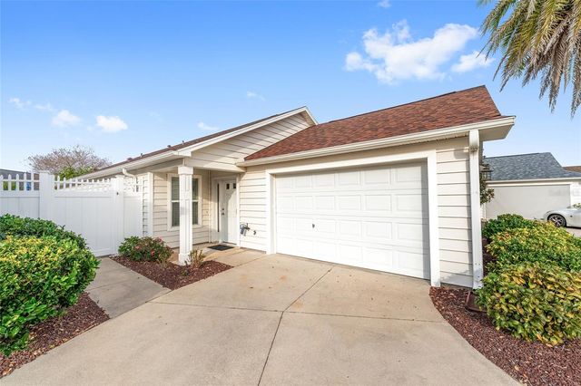 1762 MEADOWLARK AVENUE, The Villages, FL 32162