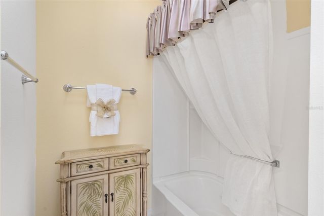 1762 MEADOWLARK AVENUE, The Villages, FL 32162