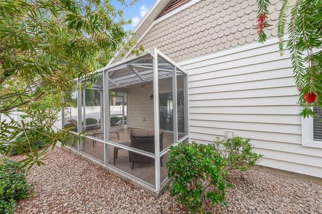 1762 MEADOWLARK AVENUE, The Villages, FL 32162