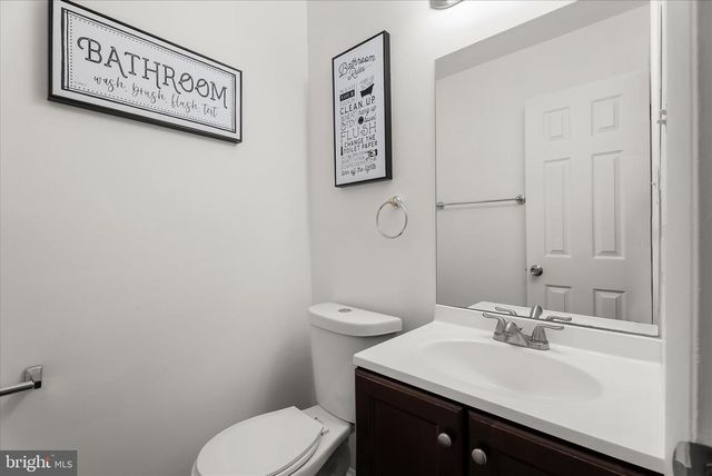 8611 KELSO TER, Gaithersburg, MD 20877