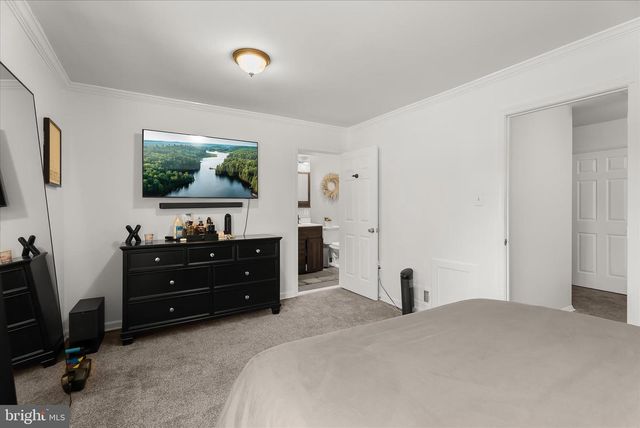 8611 KELSO TER, Gaithersburg, MD 20877