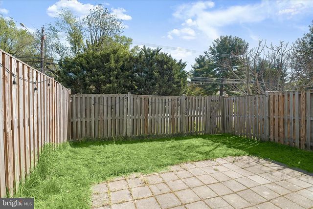 8611 KELSO TER, Gaithersburg, MD 20877