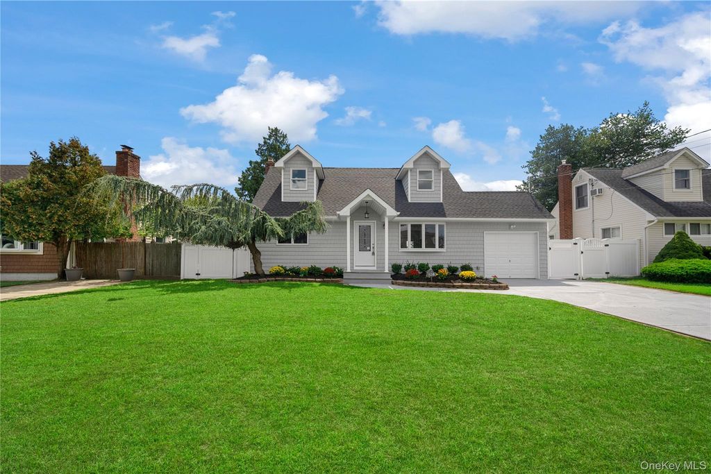 126 Lambert Avenue, Farmingdale, NY 11735 — exterior