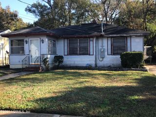 1659 UNIVERSITY Street, Jacksonville, FL 32209