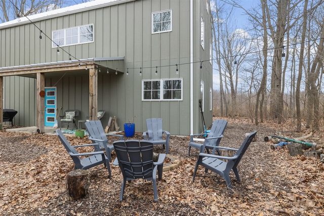 10290 Old Grand Beach Road, Update, IN 46360