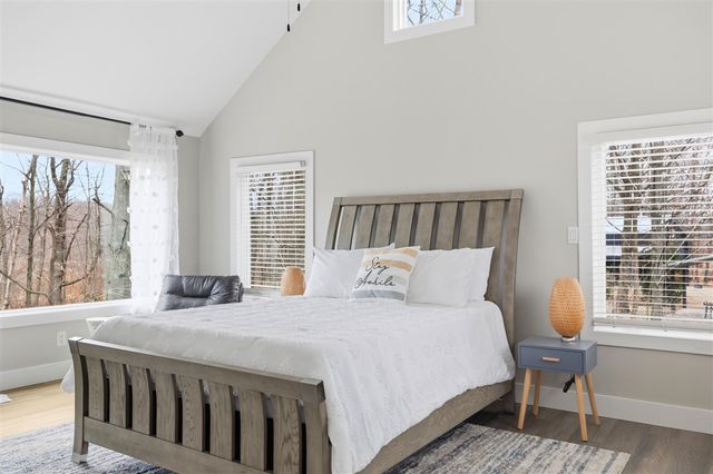 10290 Old Grand Beach Road, Update, IN 46360