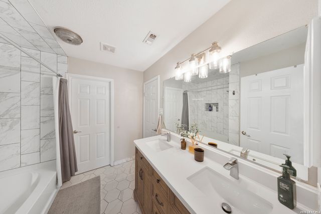 13623 High Chapel, San Antonio, TX 78231