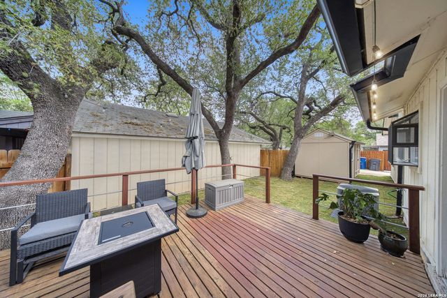 13623 High Chapel, San Antonio, TX 78231