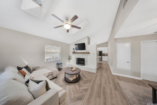 13623 High Chapel, San Antonio, TX 78231