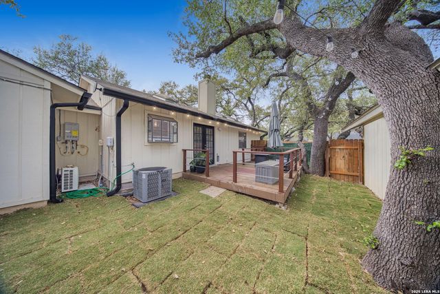 13623 High Chapel, San Antonio, TX 78231