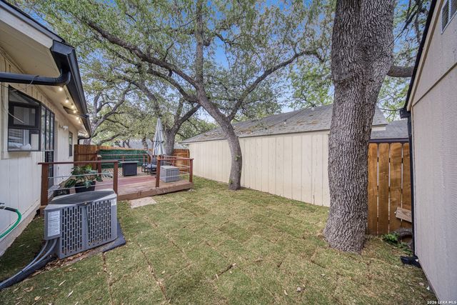 13623 High Chapel, San Antonio, TX 78231