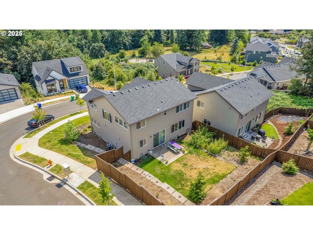 15487 Se HAWTHORNE MEADOWS St, Portland, OR 97236