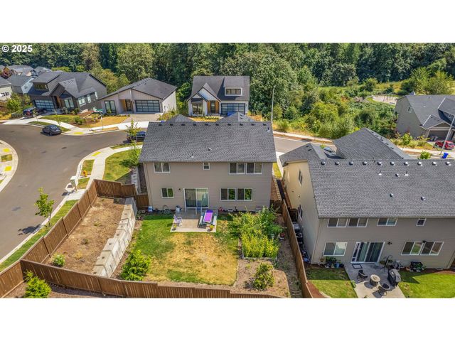 15487 Se HAWTHORNE MEADOWS St, Portland, OR 97236
