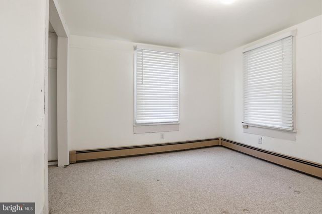 2152 CLOVERLEAF RD, Mount Joy, PA 17552