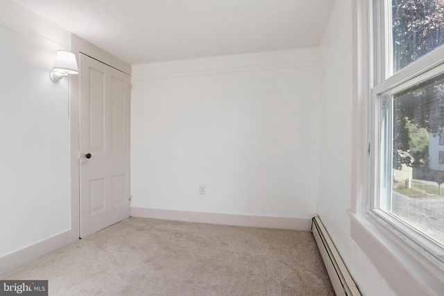 2152 CLOVERLEAF RD, Mount Joy, PA 17552
