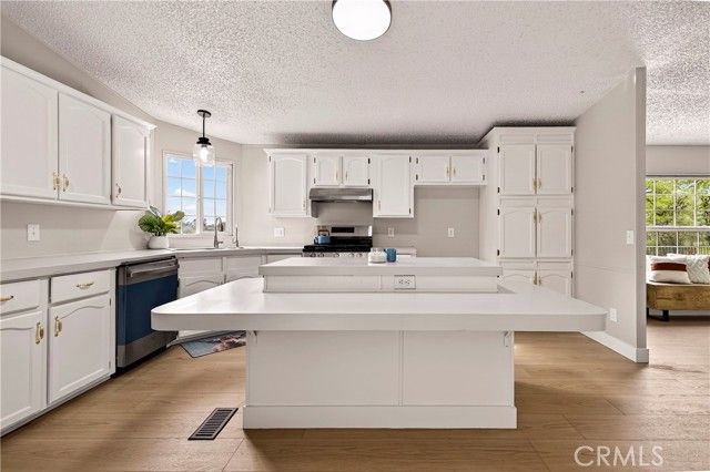 97 Gold Mountain, Bangor, CA 95914