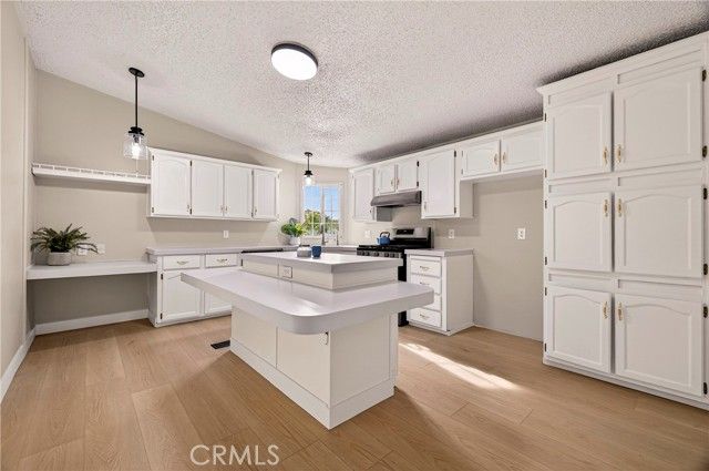 97 Gold Mountain, Bangor, CA 95914